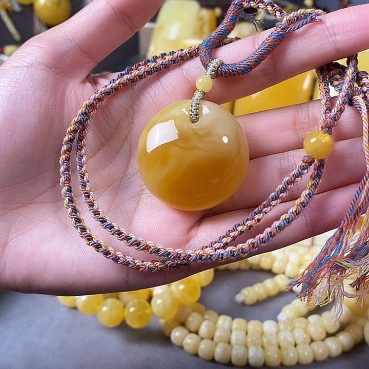 琥珀未镶嵌裸石公主扣