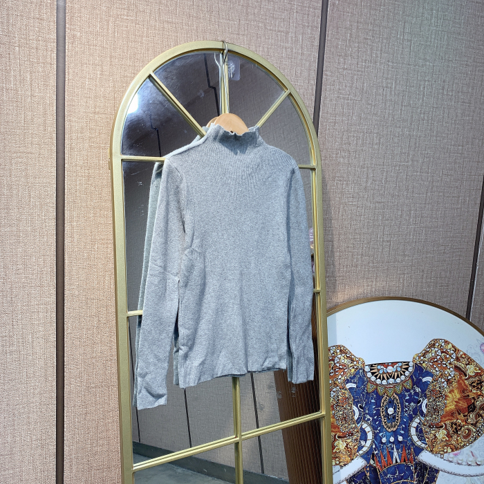 BT182孕妇灰色针织衫90-140