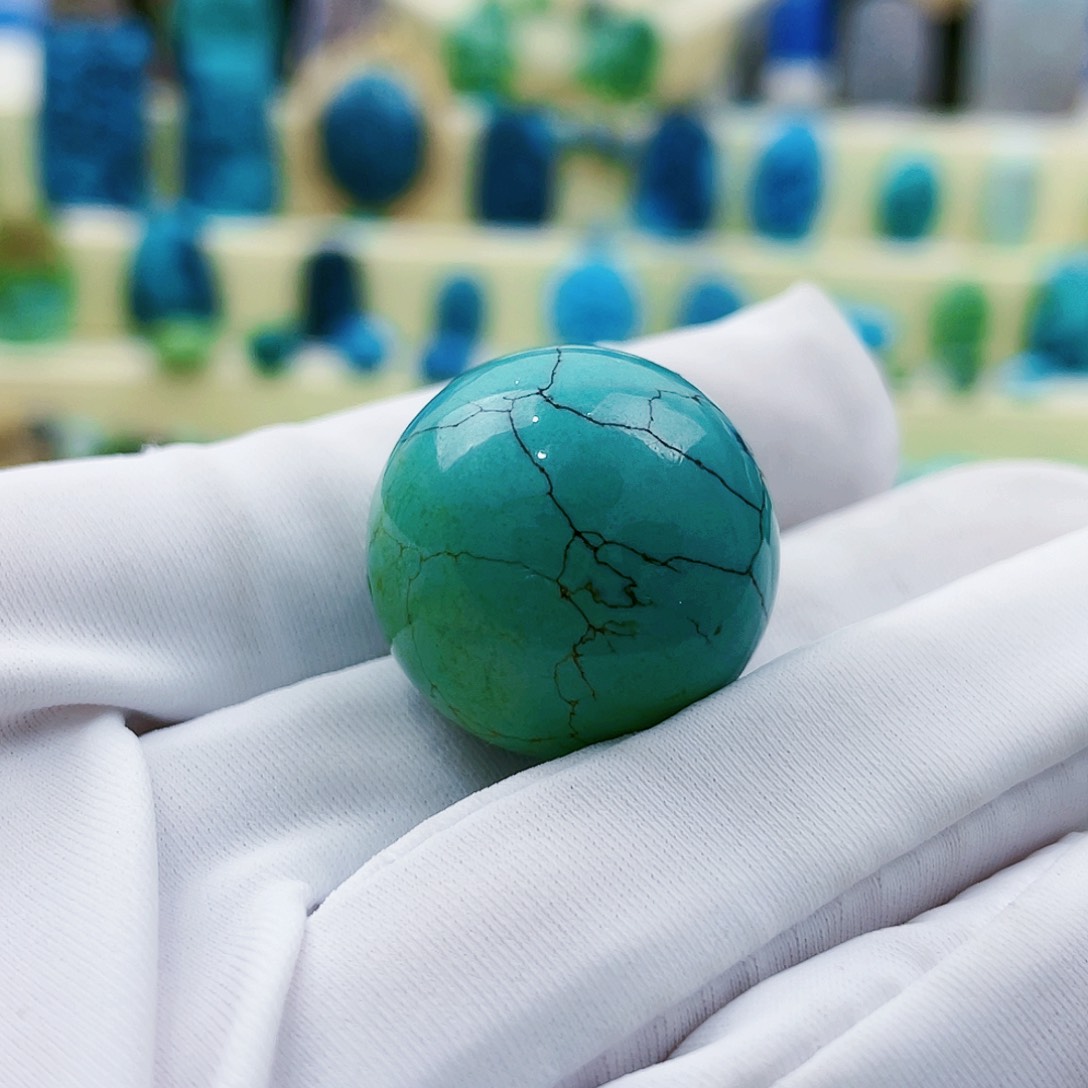 绿松石颈饰未镶嵌