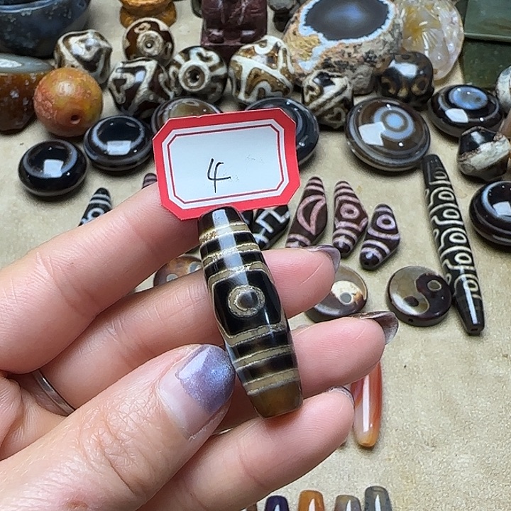 玛瑙/玉髓未镶嵌珠宝半成品4