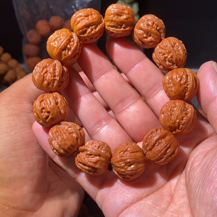 手串文玩核桃……5