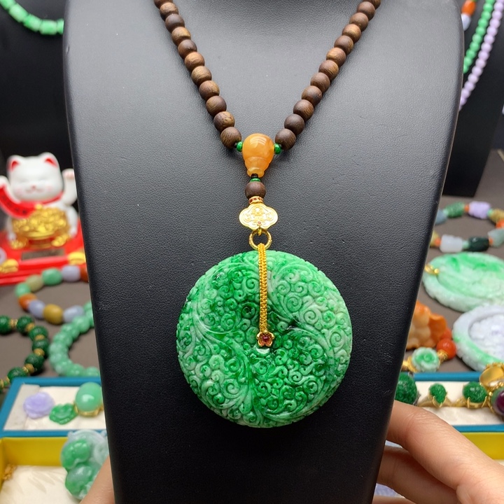 翡翠未镶嵌颈饰翡翠扣子