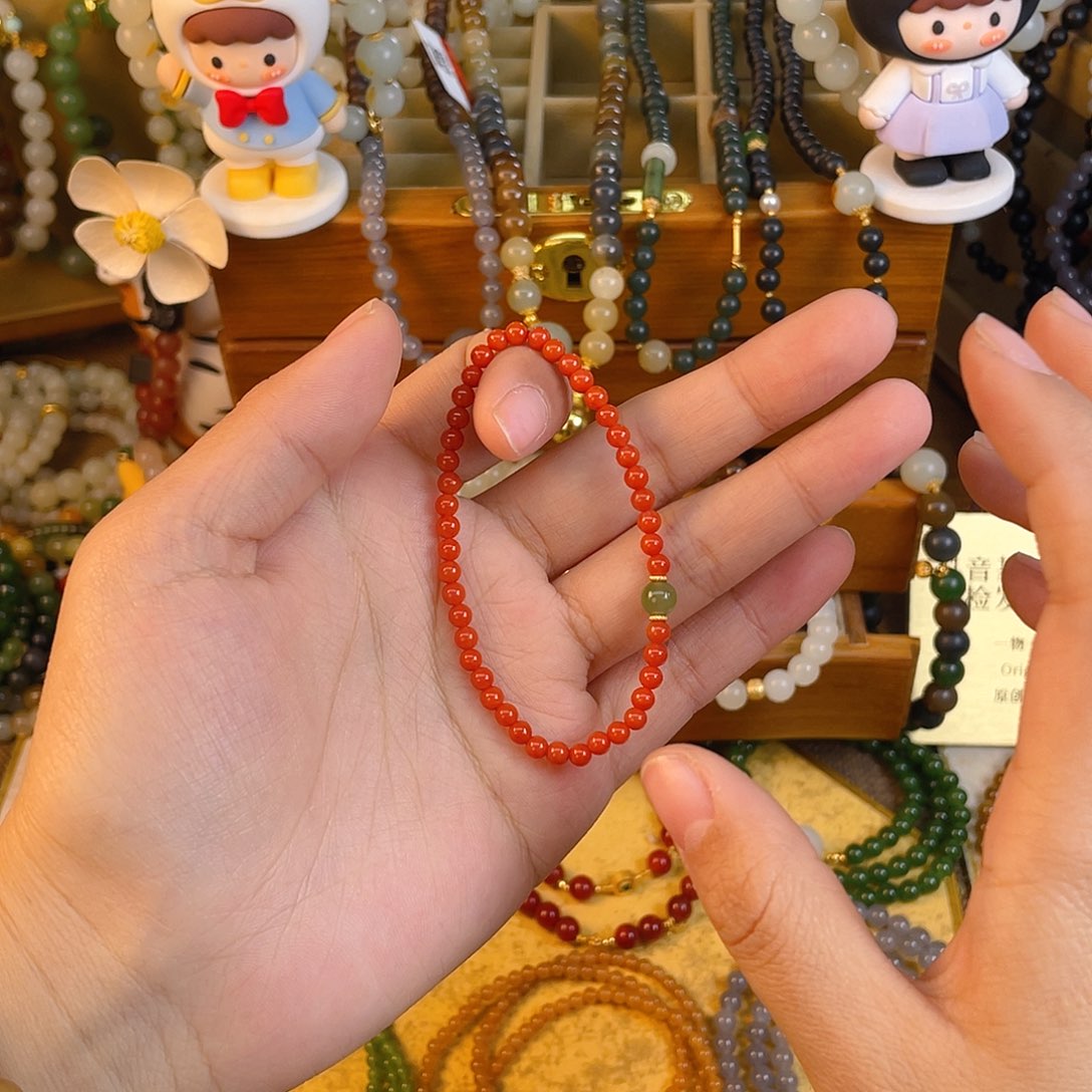 南红玛瑙单圈手串未镶嵌