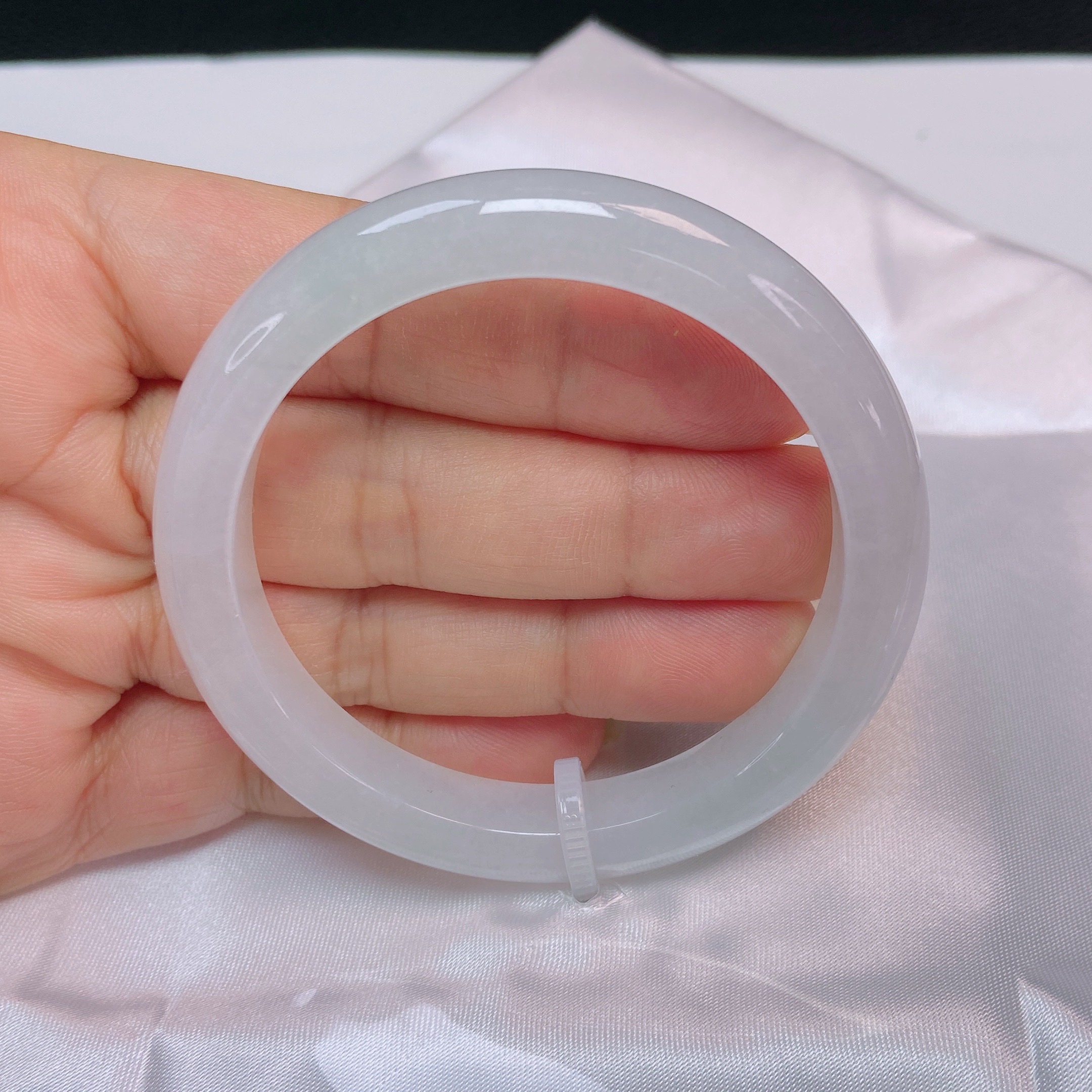 827缅甸天然翡翠A货白月光50-51小圈口手镯百搭女款精美玉镯子