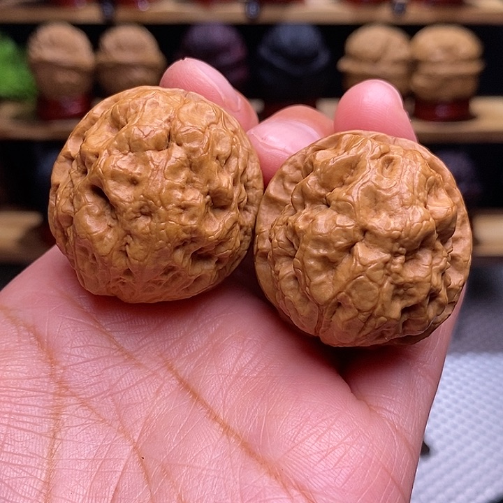 文玩核桃把件麒麟疙瘩包25