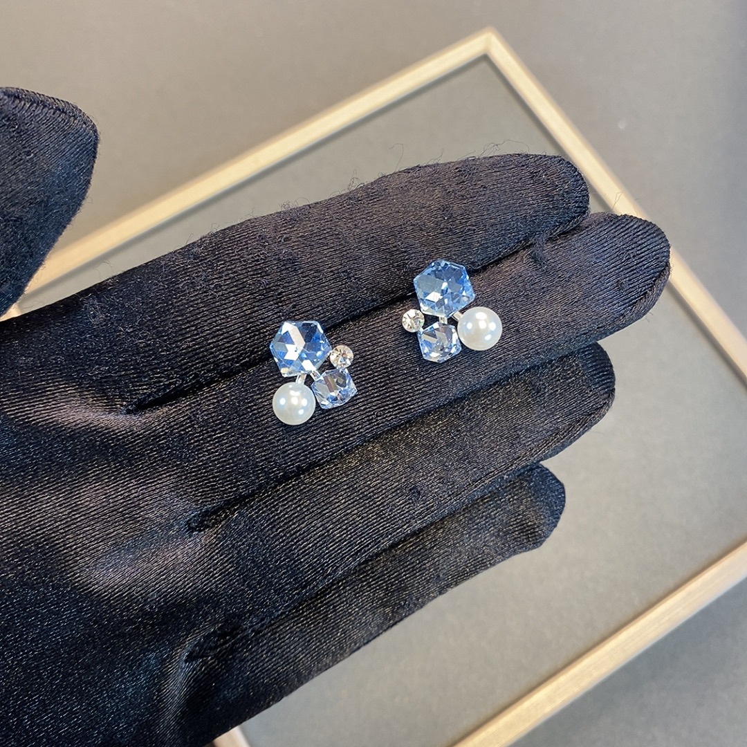 铜合金耳饰 ——B167饰品