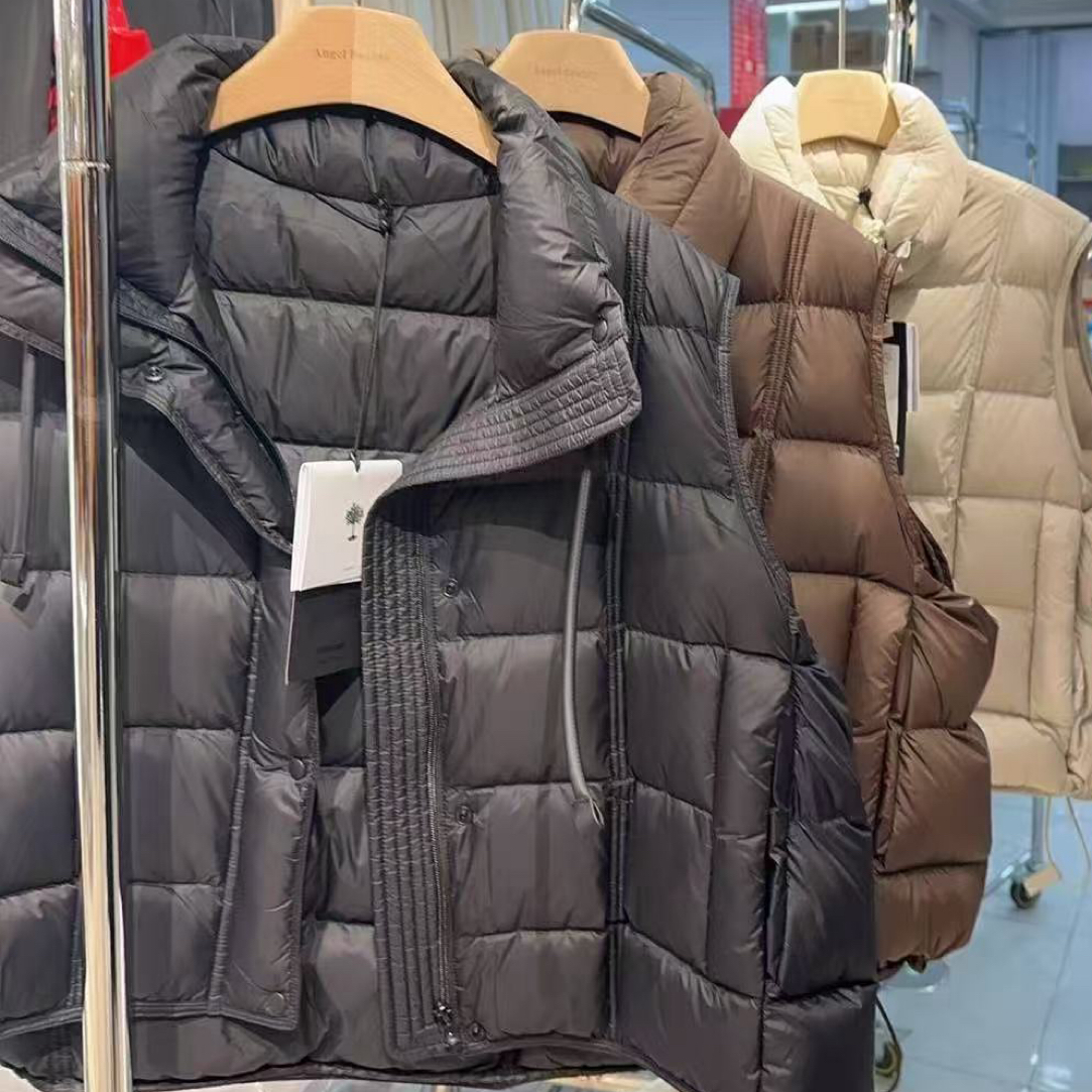 90白鸭绒羽绒背心