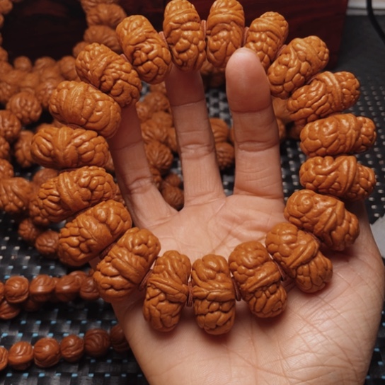 桃核手串龙纹桃核