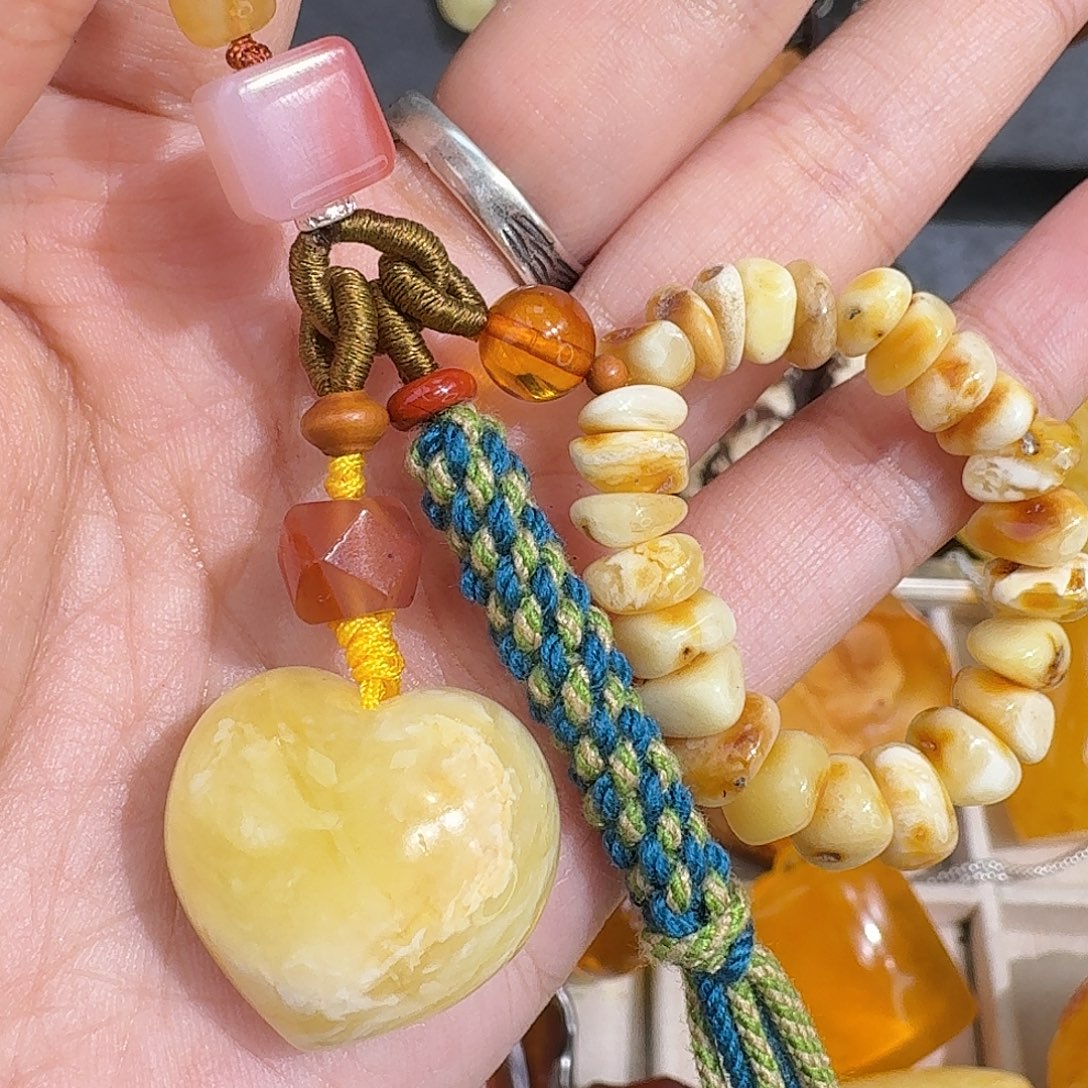 琥珀未镶嵌裸石我