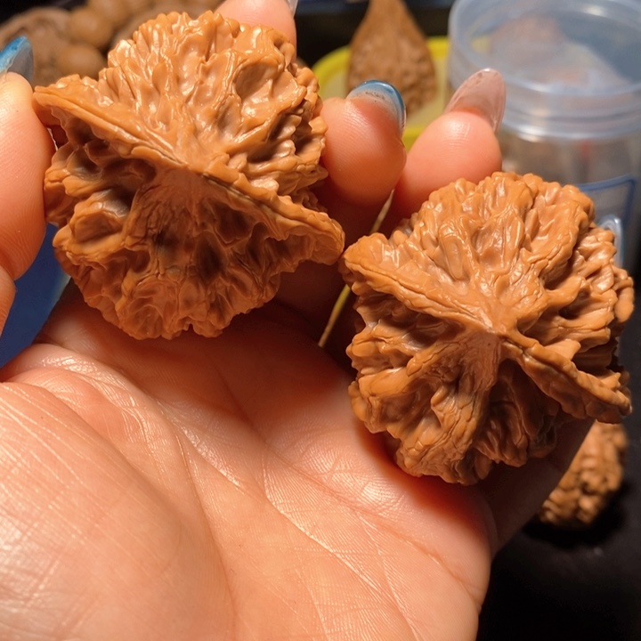 文玩核桃把件帝王