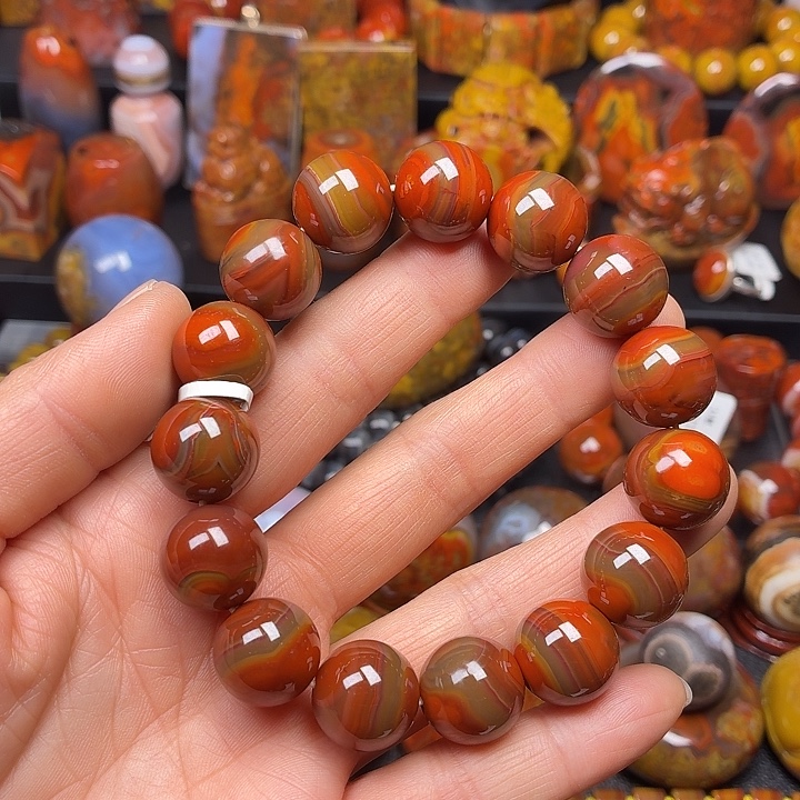 沐***年玛瑙/玉髓未镶嵌手串