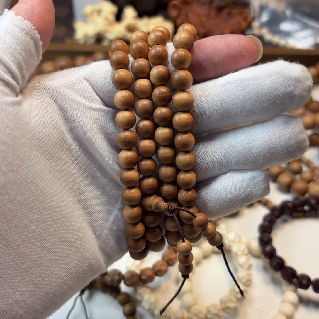 胖***海无事牌檀香木0.8.50颗双圈