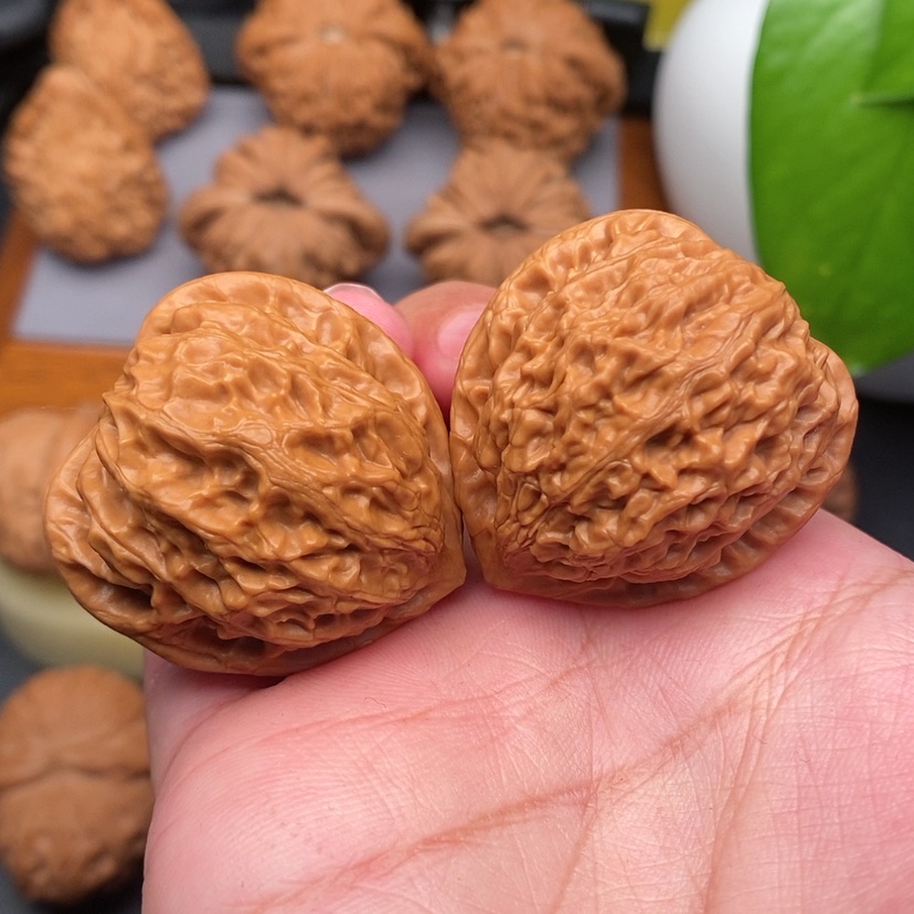 【闪购商品】文玩核桃把件金牛全品34.5