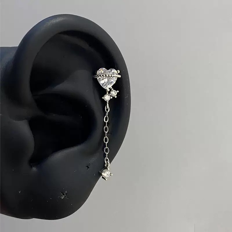 【浠儿姐姐】 ins超人气精致桃心红薯博主推荐耳骨钉钛钢