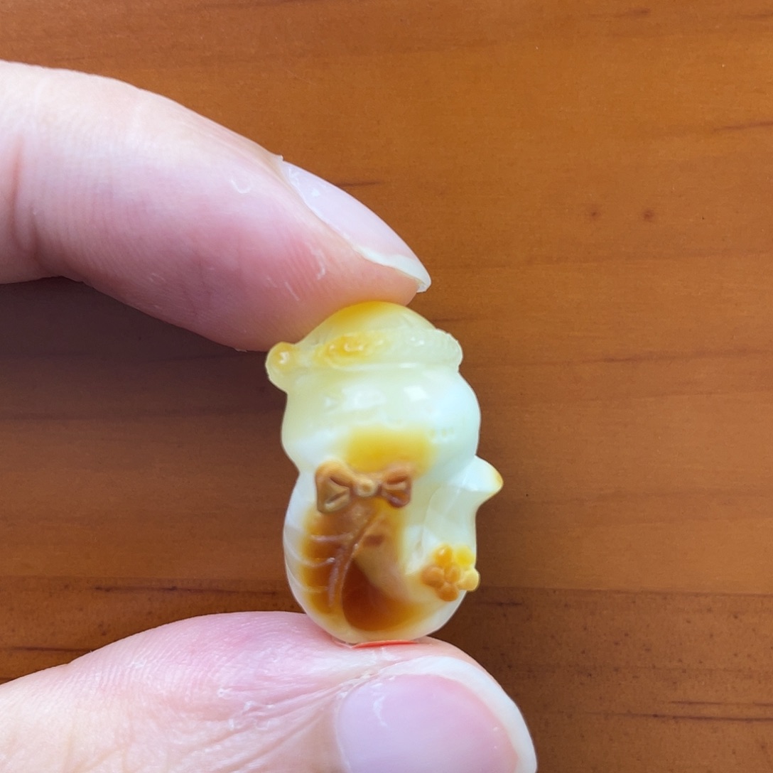 琥珀未镶嵌裸石小蛇