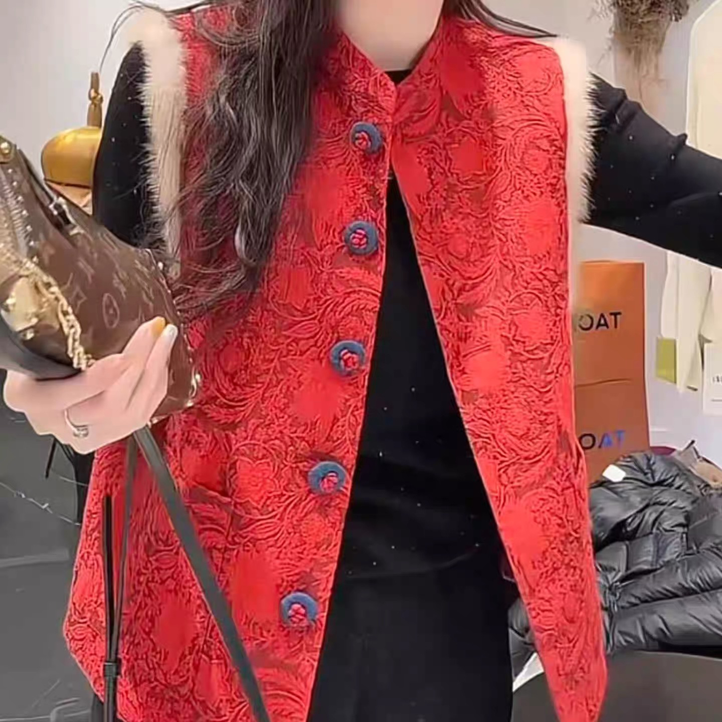 新年红浮雕刺绣新中式国风加厚立领马甲冬季复古女装