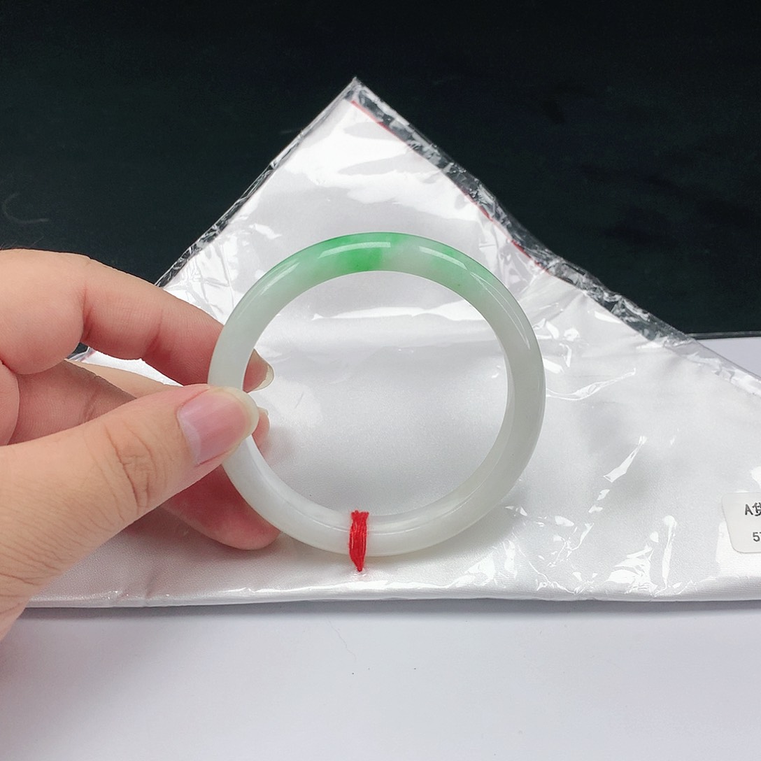 翡翠未镶嵌手镯翡翠353