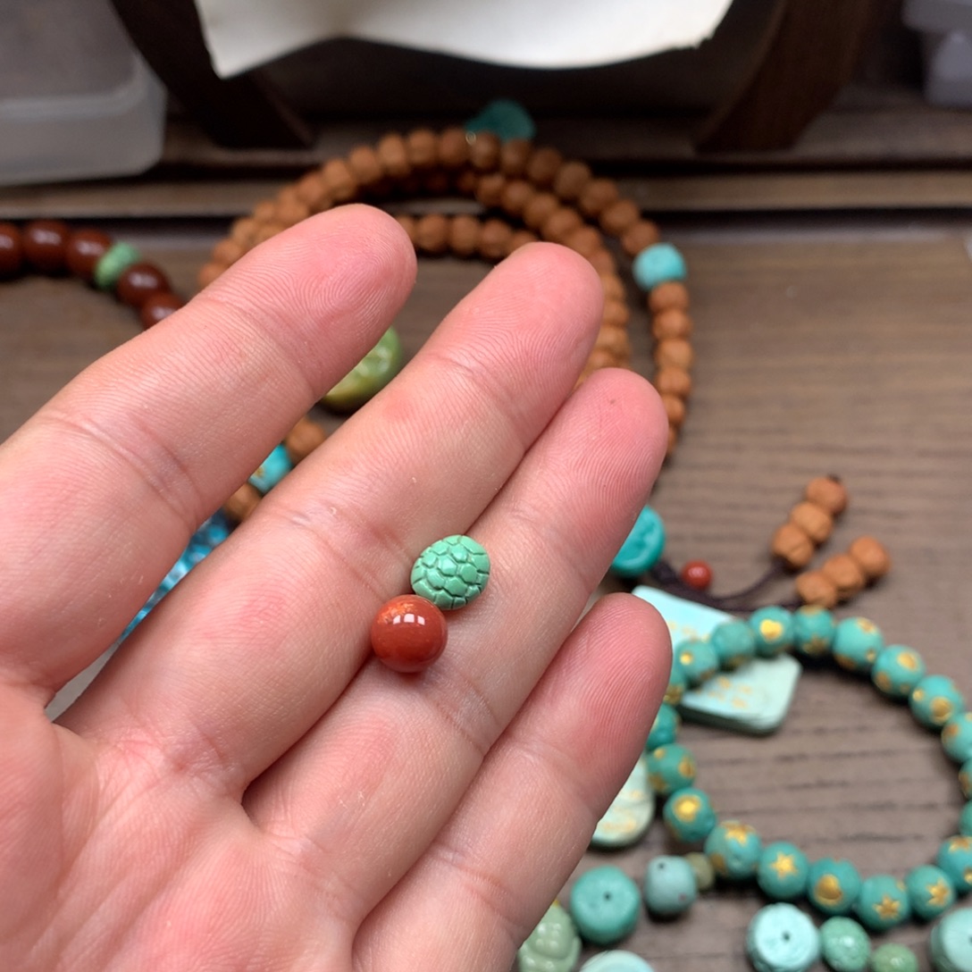 南红玛瑙未镶嵌雕刻