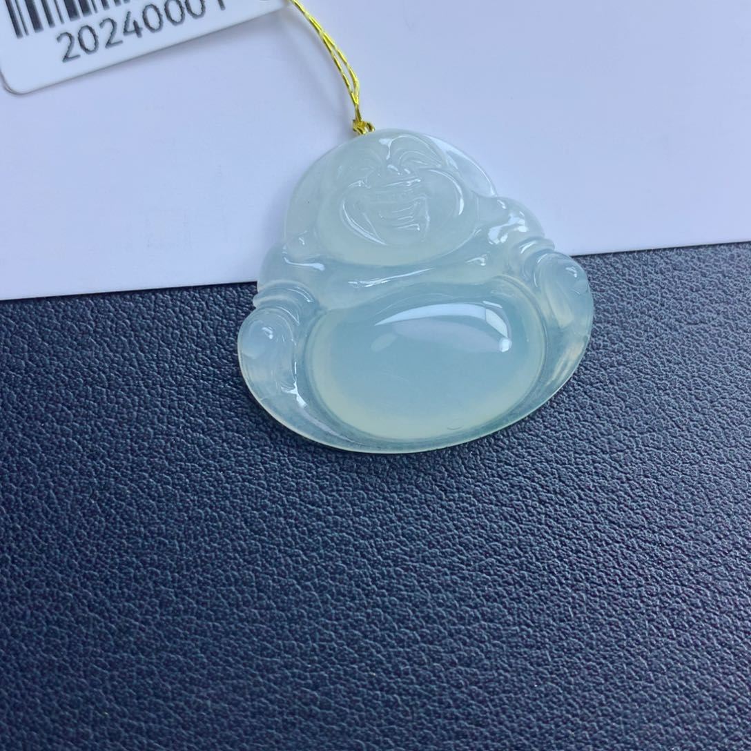 翡翠颈饰未镶嵌佛公