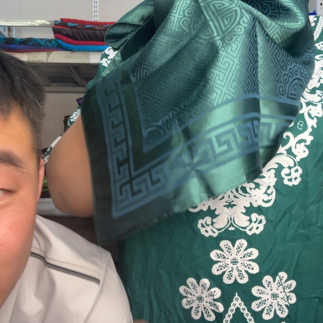 杭州丝绸米长，宽110绿色