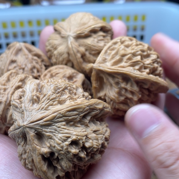 云***客吊坠文玩核桃开裂打包不腿不