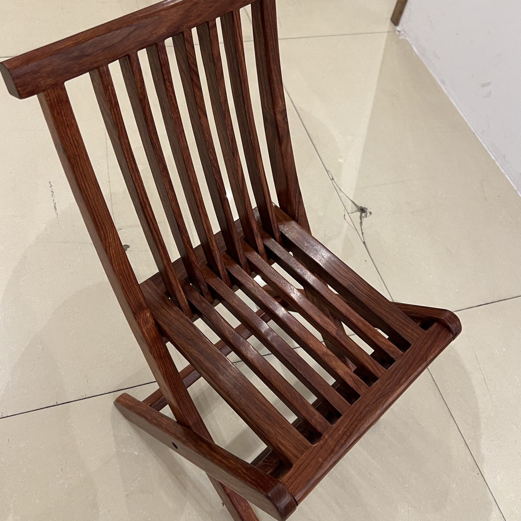 刺猬紫檀折叠椅座高28Cm