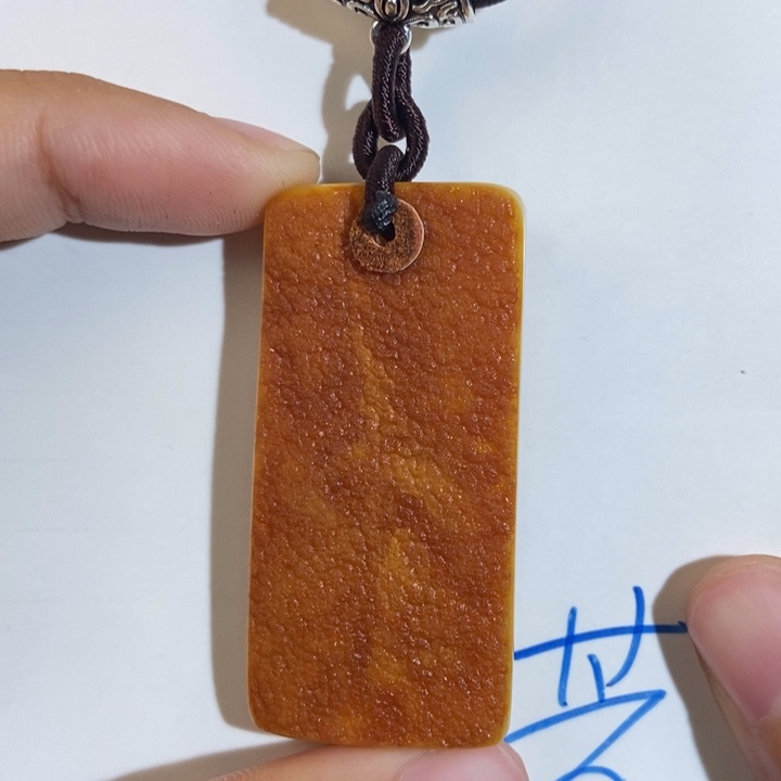 定制琥珀未镶嵌琥珀