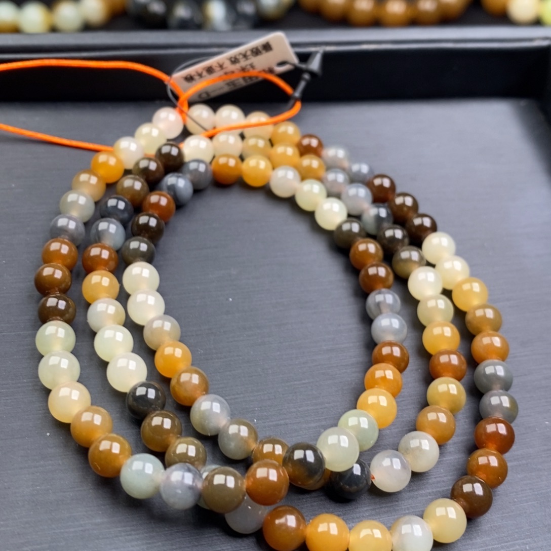 和田玉未镶嵌手串