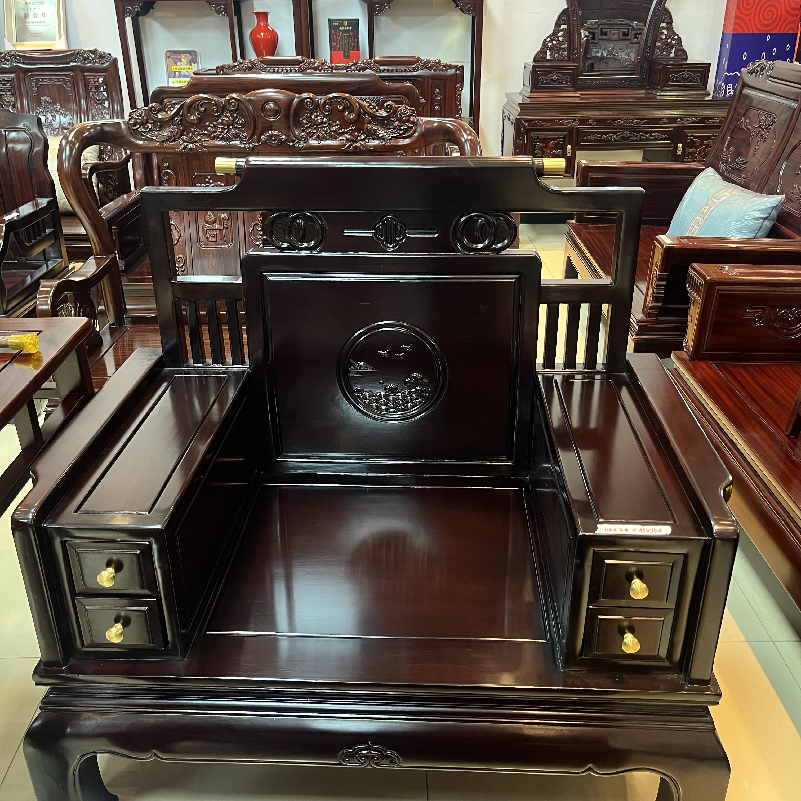 酸枝木 海浪单人位尺寸：长110宽64坐高41背高106