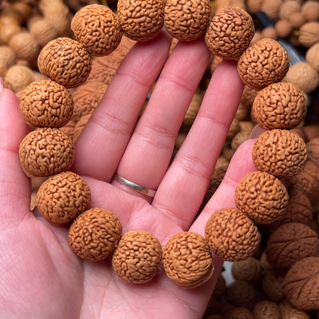 19尺寸龙鳞苹果桃核