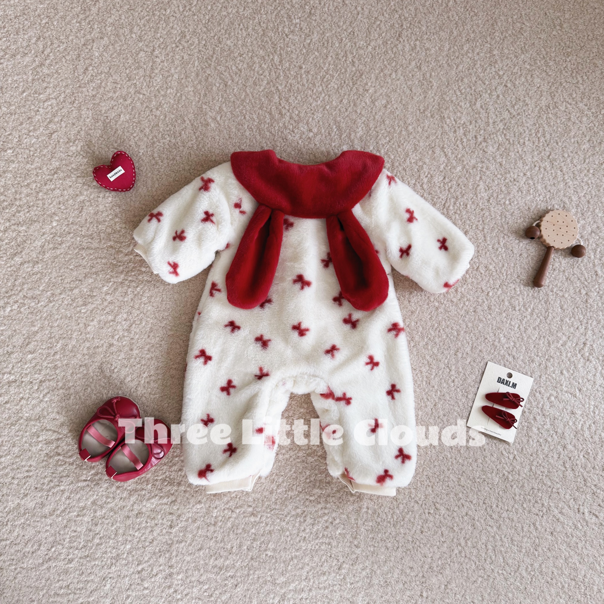 三小朵2821【垂耳兔】婴儿秋冬女宝加绒加厚可爱红兔子爬服