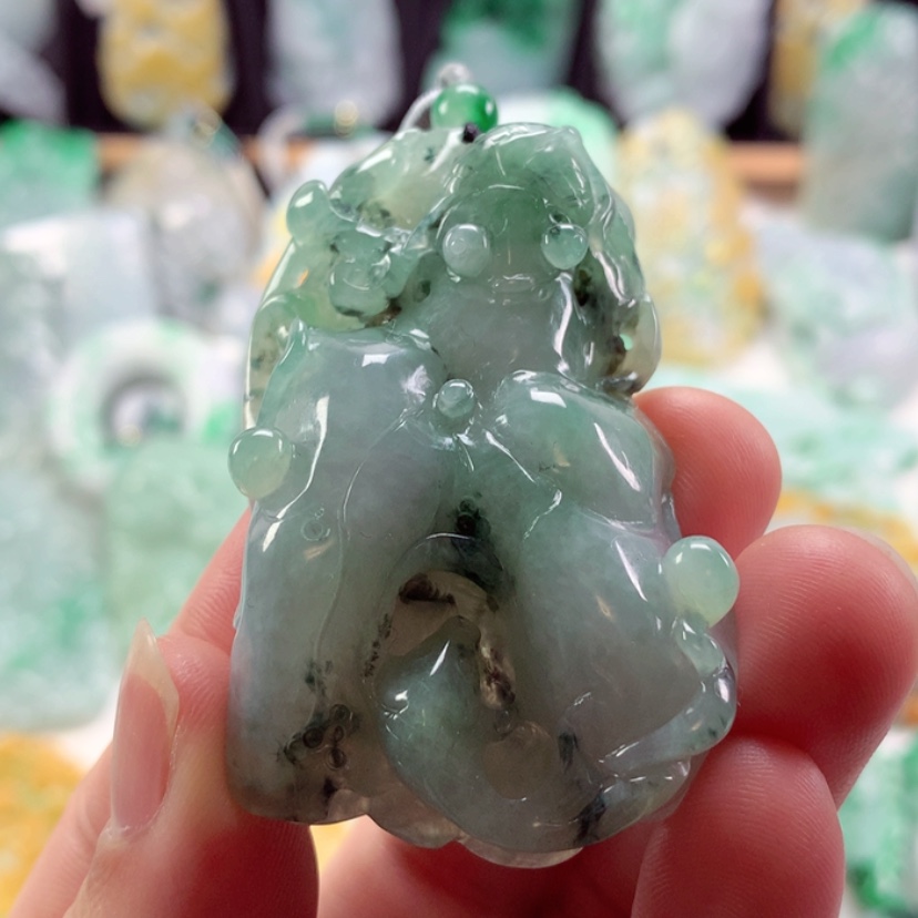 【闪购商品】翡翠吊坠(不含链)未镶嵌