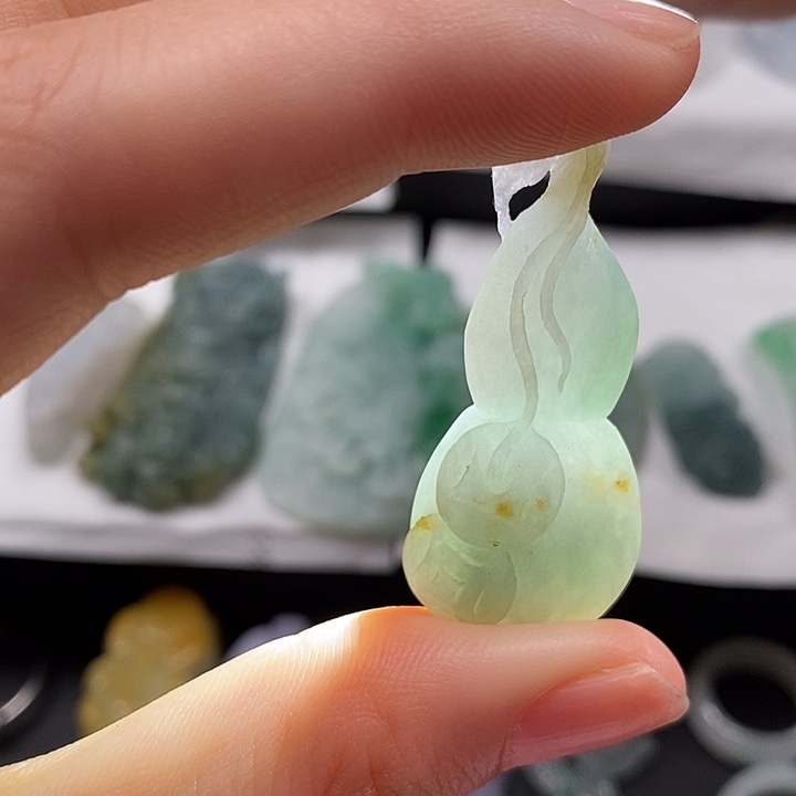 定制翡翠未镶嵌翡翠首饰