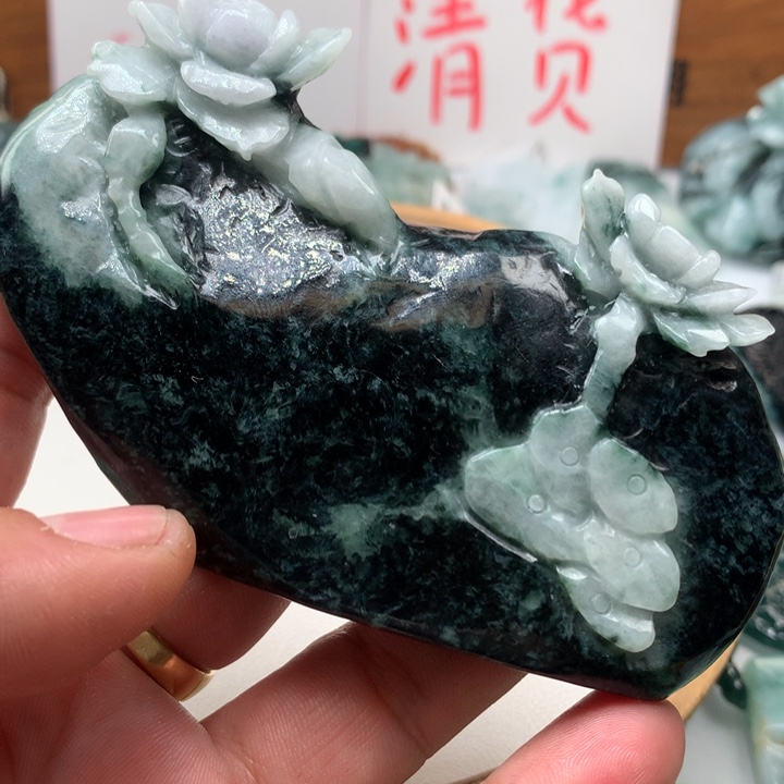 翡翠颈饰未镶嵌保真天然a货翡翠