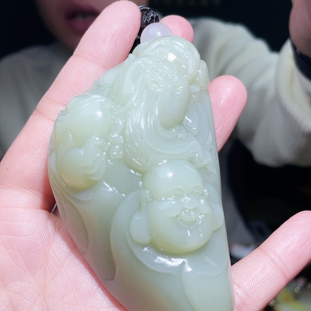 和田玉颈饰未镶嵌