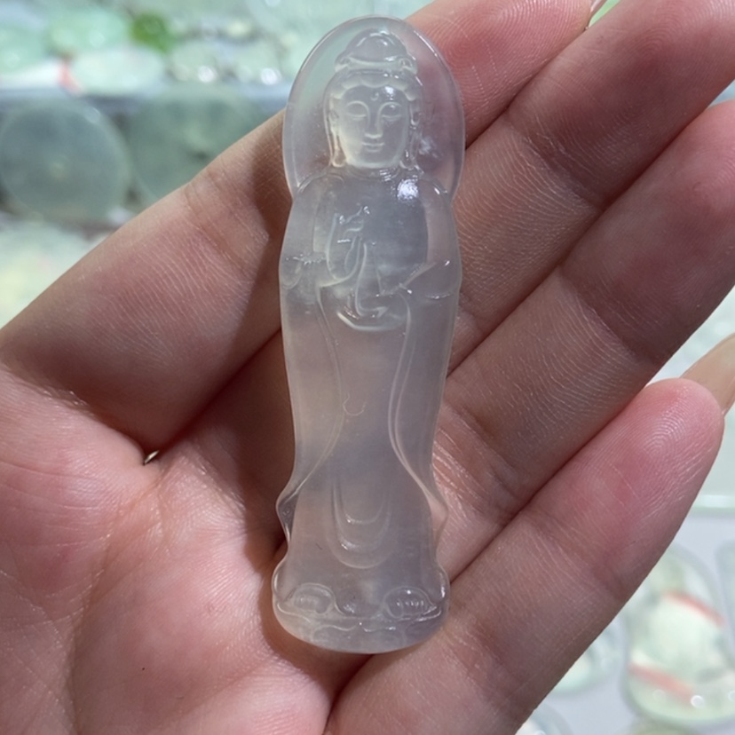 【闪购商品】蛇纹石玉颈饰未镶嵌