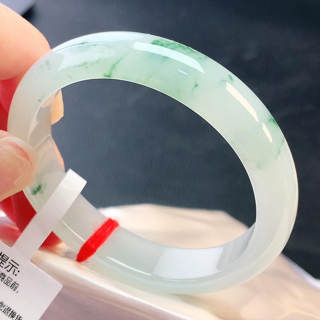 未镶嵌手镯翡翠54贵妃