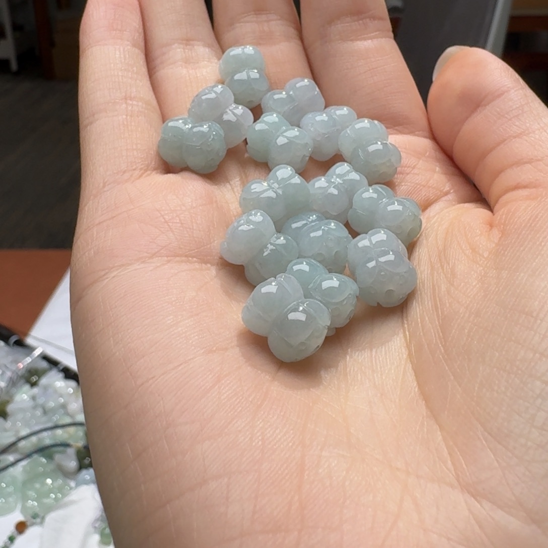 未镶嵌挂件翡翠芝**点