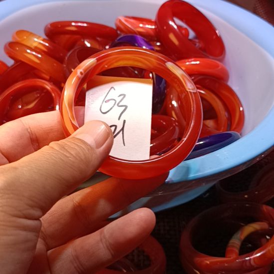 玛瑙/玉髓未镶嵌手镯