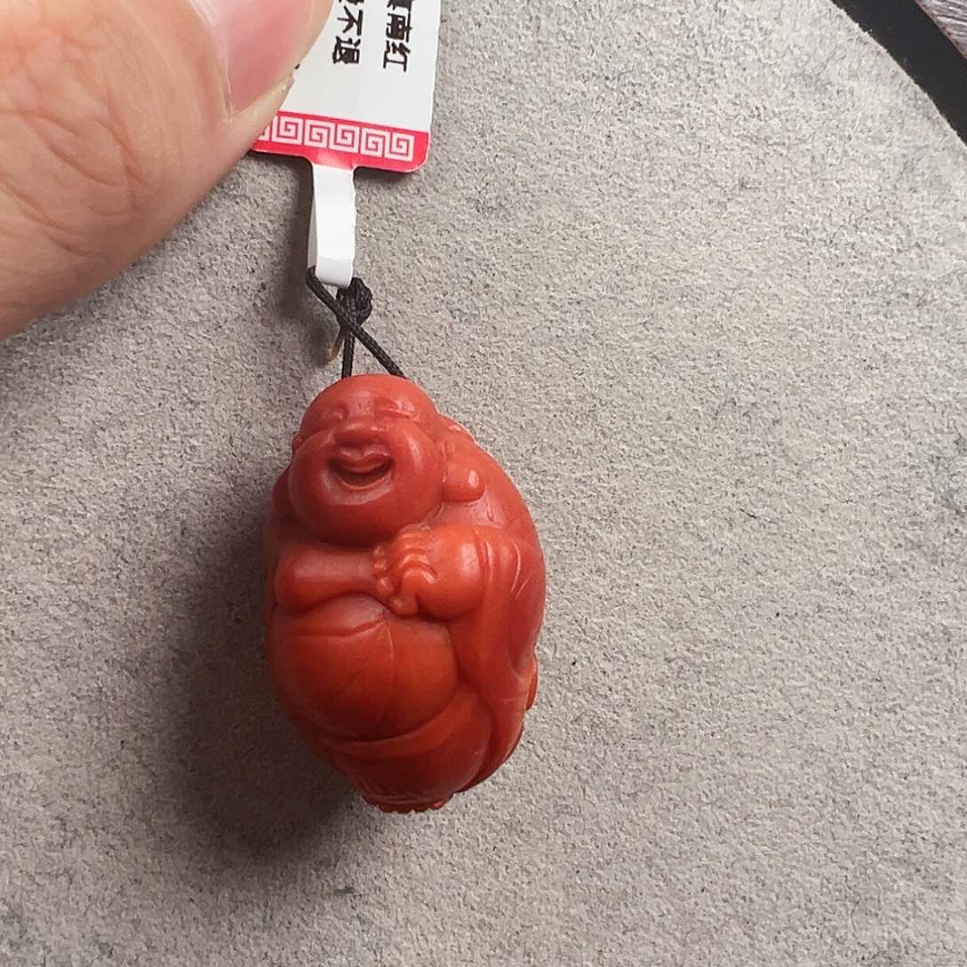 南红玛瑙吊坠未镶嵌