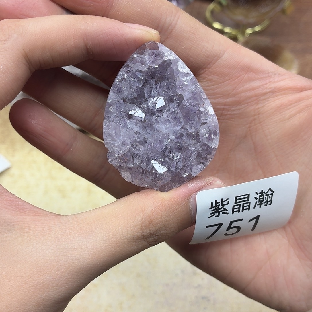 未镶嵌水晶大型摆件（非配饰）