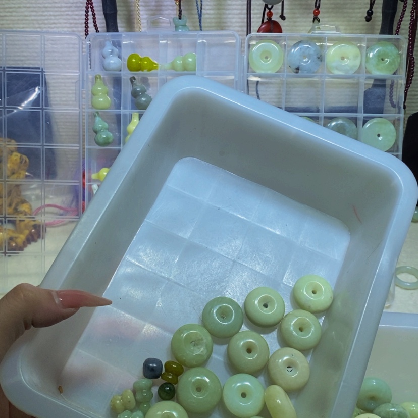 【闪购商品】蛇纹石玉其他未镶嵌318