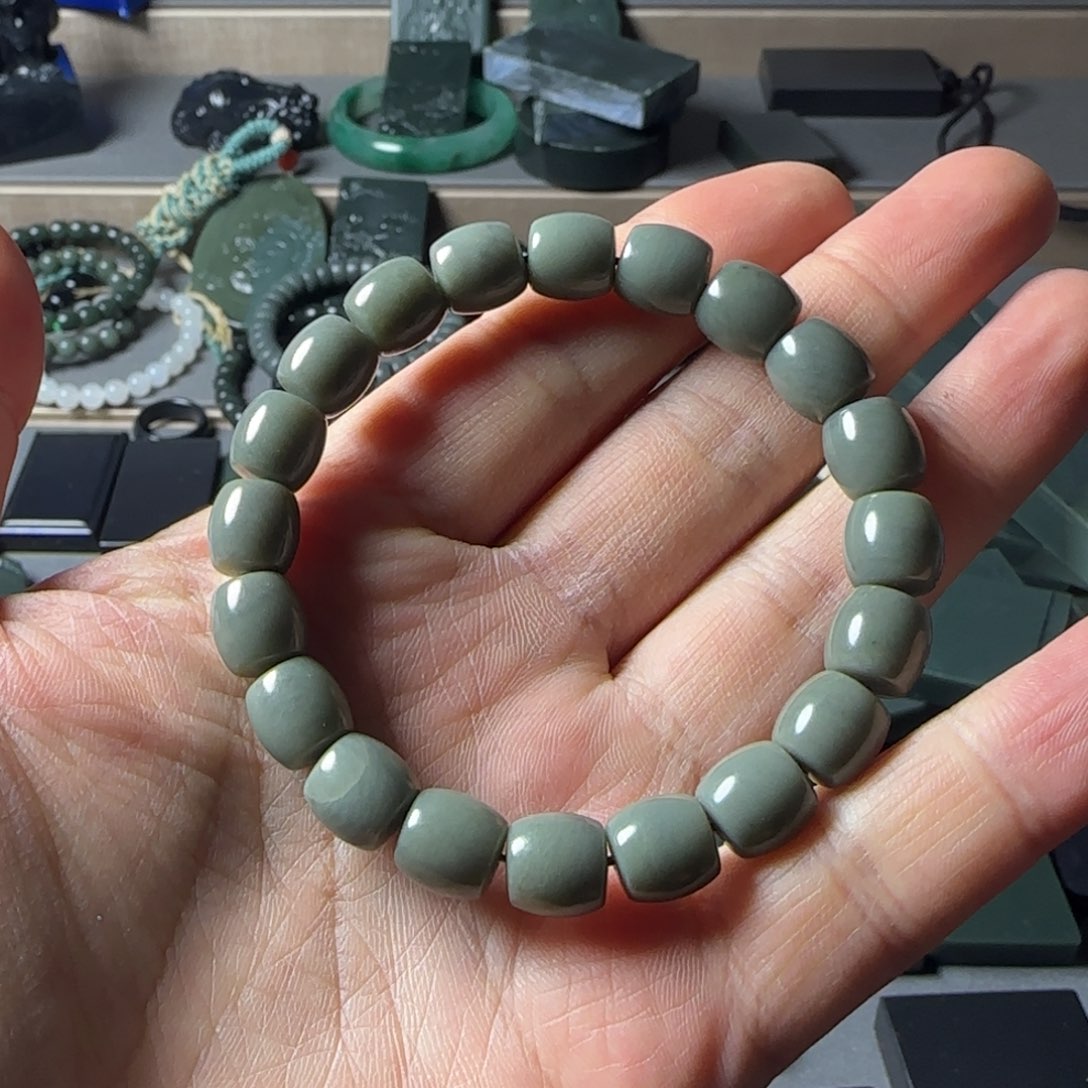 和田玉（青玉）手串未镶嵌
