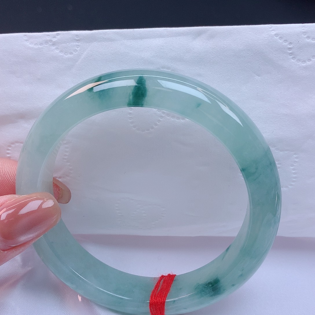 【闪购商品】未镶嵌手镯翡翠56+