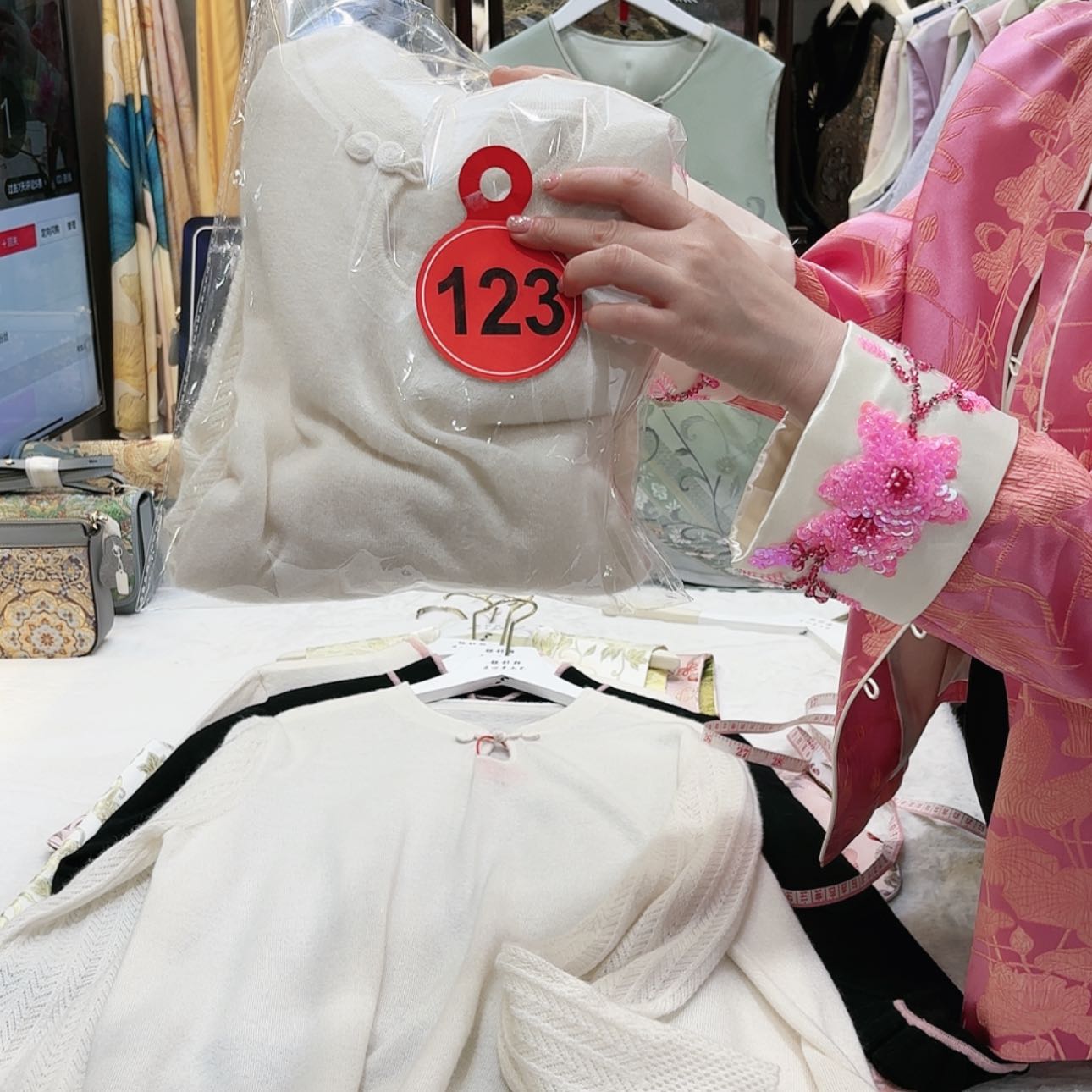 【闪购商品】本**净苏绣非遗文化艺术