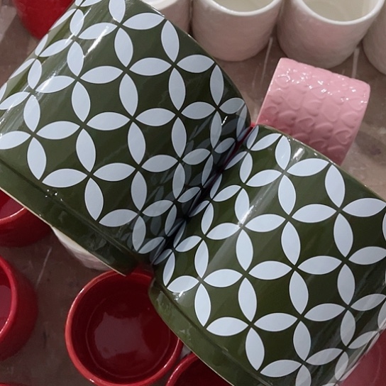 多肉绿植陶瓷花盆9.9包邮，有孔