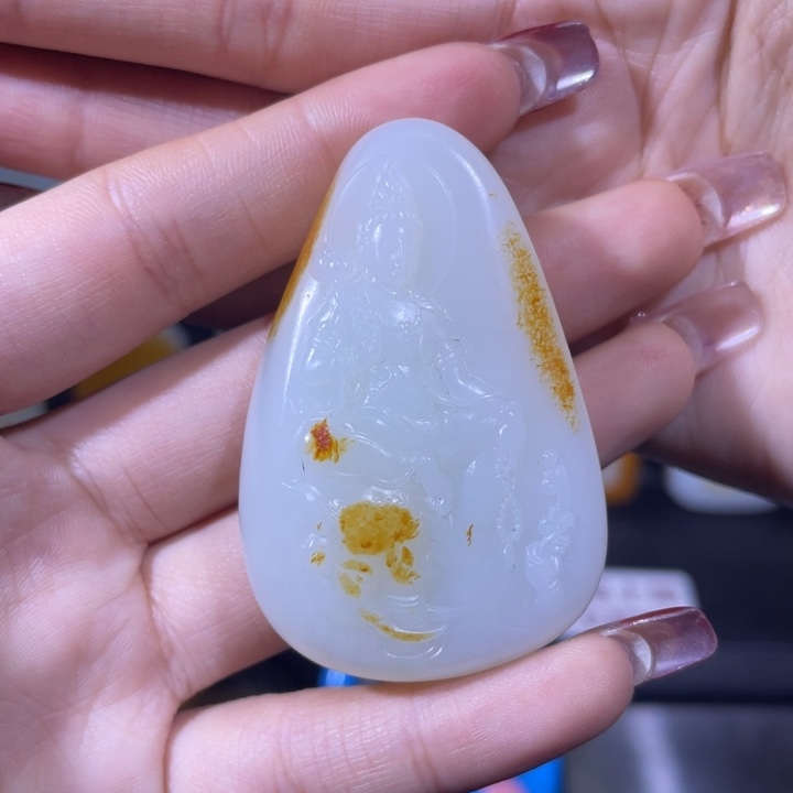 和田玉挂件未镶嵌如****。