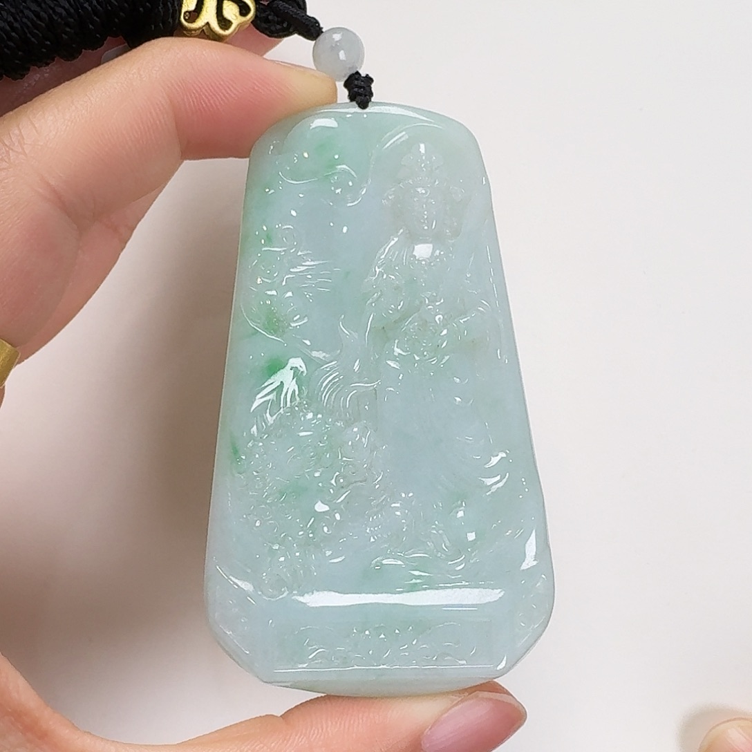 翡翠颈饰未镶嵌文殊菩萨