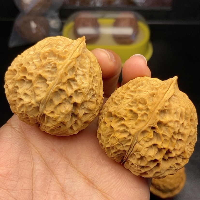 【闪购商品】把件文玩核桃43尺大寿桃55克