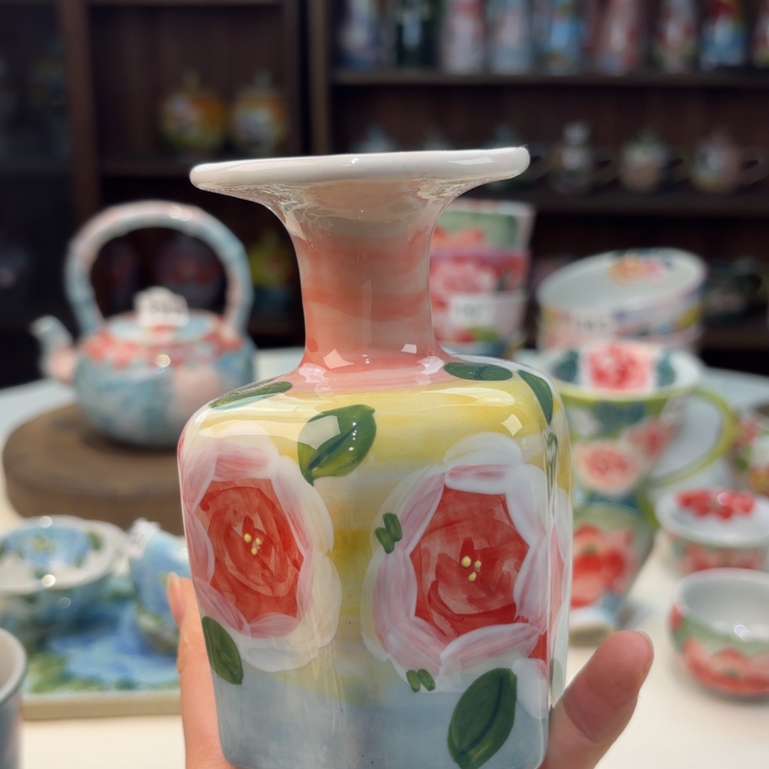 瓷片兔兔的小可爱太